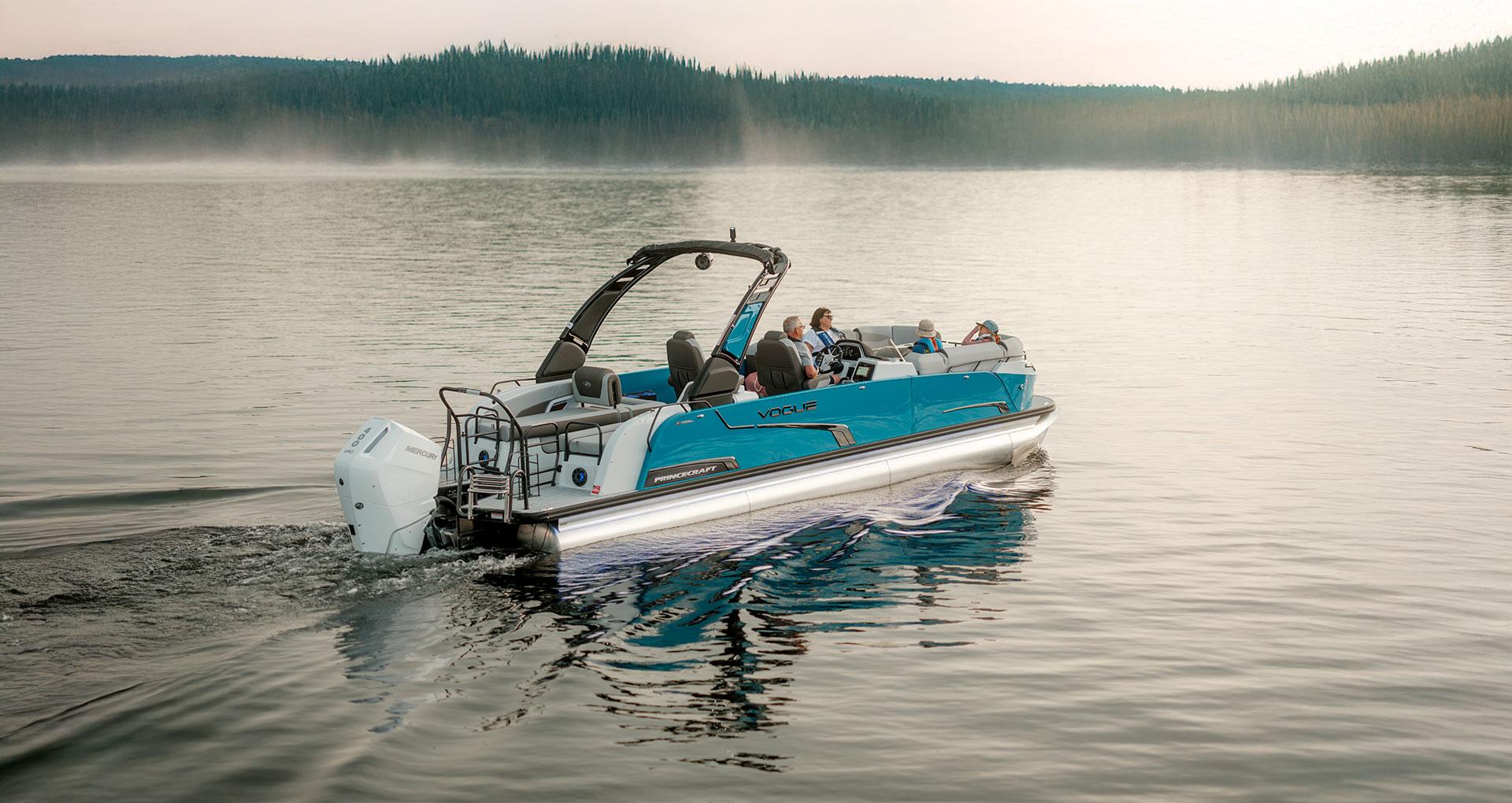 Princecraft Pontoon on Fairy Lake